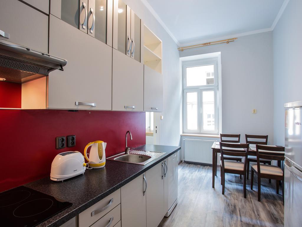 Lyra Apartments Κάρλοβι Βάρι Δωμάτιο φωτογραφία