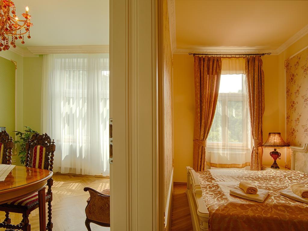 Lyra Apartments Κάρλοβι Βάρι Δωμάτιο φωτογραφία