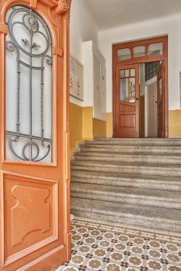 Lyra Apartments Κάρλοβι Βάρι Εξωτερικό φωτογραφία